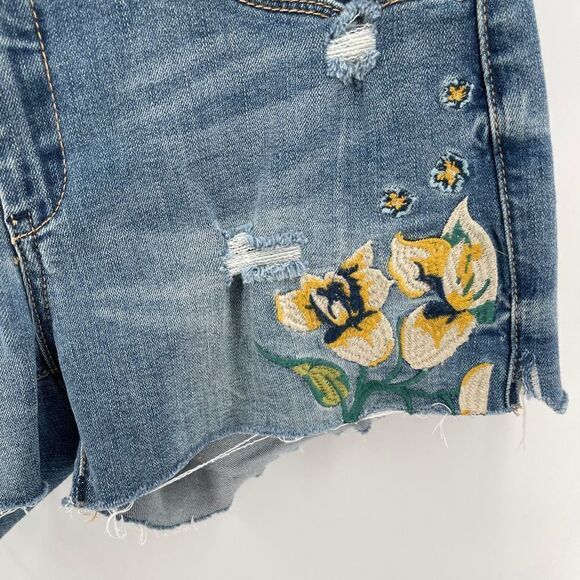 blankNYC Hiker Short jean shorts jorts embroidered 27 EUC distressed - Picture 3 of 15